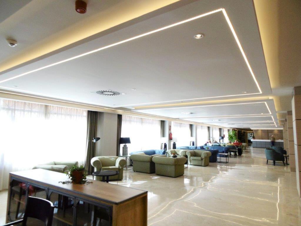 Appartement 1St Lign On The Beach Фуэнхирола Экстерьер фото