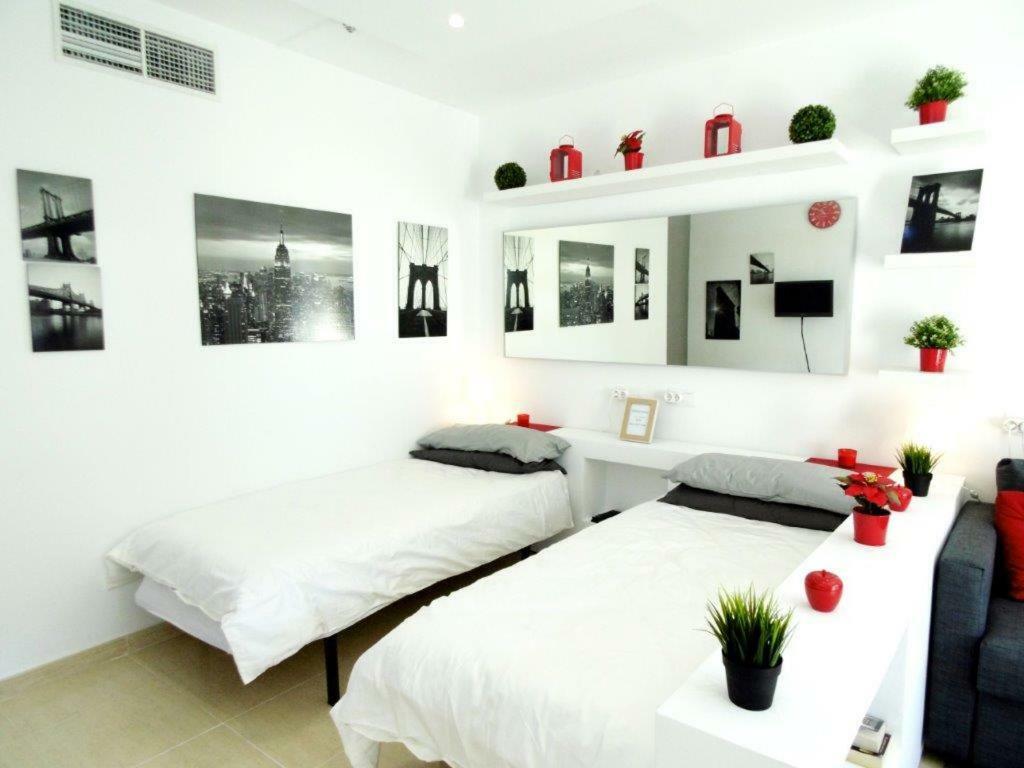 Appartement 1St Lign On The Beach Фуэнхирола Экстерьер фото