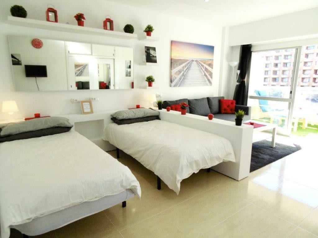 Appartement 1St Lign On The Beach Фуэнхирола Экстерьер фото