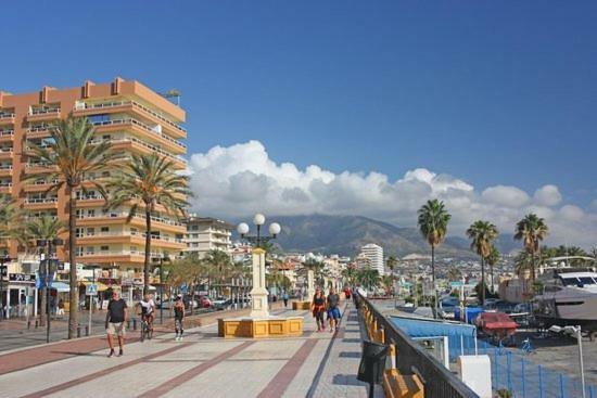 Appartement 1St Lign On The Beach Фуэнхирола Экстерьер фото